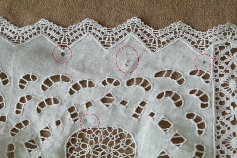 カットワークとレースのループリネンパネル　フランス　アンティークストリュフ