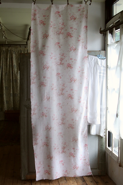 薔薇のブーケ　フレンチコットンファブリック　フランス　アンティークストリュフ 20250717