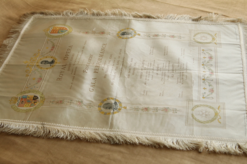 シルクのオペラプログラム　ロイヤル・オペラ・ハウス　イギリス アンティークストリュフ