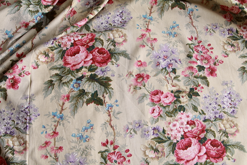 薔薇のヴィンテージカーテン　イギリス　アンティークストリュフ