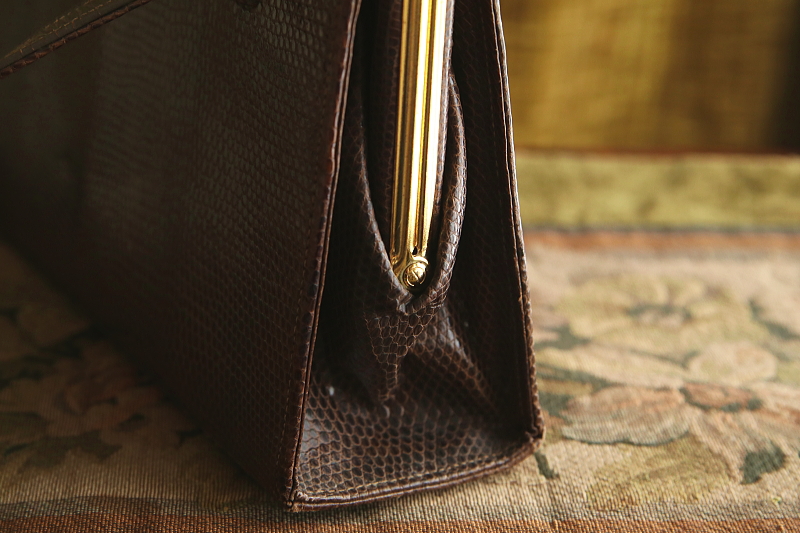 リザードスキンのハンドバッグ　john lewis jonelle アンティークストリュフ