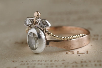 オーバルローズカットダイヤモンドリング　イギリス アンティークストリュフ