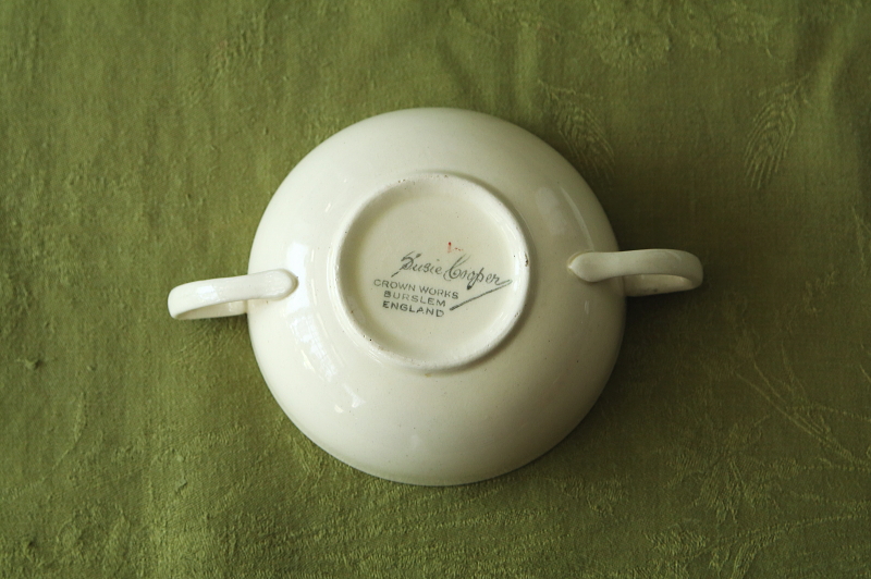 クレヨンライン　スープカップソーサー　ピンク　イギリス　susie cooper アンティークストリュフ