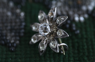 OLDマインカットペーストシルバーブローチ　アンティークジュエリー　ヴィンテージアクセサリー　イギリス　アンティークストリュフ 20251211