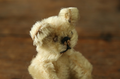 Schucoのミニチュアベア　talisman miniature bear シュコー　ドイツ　アンティークストリュフ