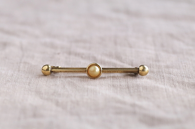 デッドストックピンブローチ　フランス　アンティークストリュフ