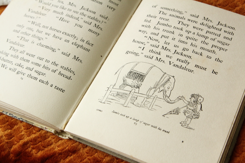 アンティークブック　児童書 peggyandjoan appleton cradoc イギリス　アップルトン