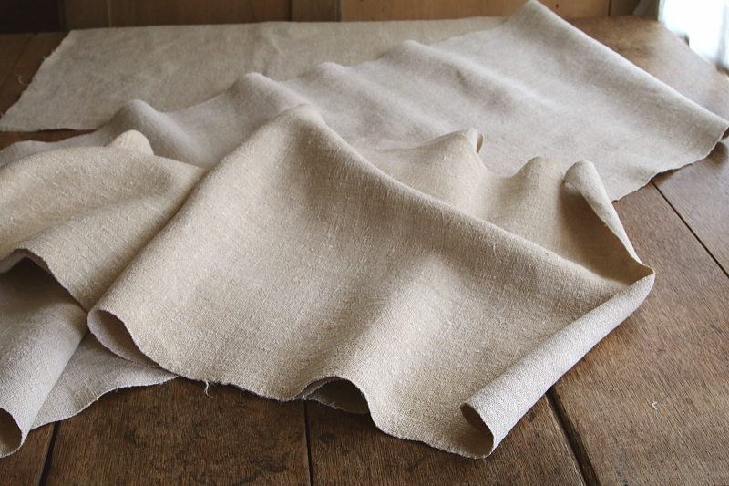 ホームスパンハンガリアンヘンプロール　ハンガリー　アンティークストリュフ