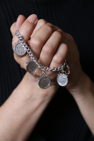ジョージ5世シルバーコインブレスレット　リング　イギリス　アンティークストリュフ