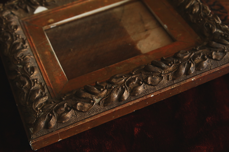 ヤドリギのモールディング　フランス　アンティークストリュフ