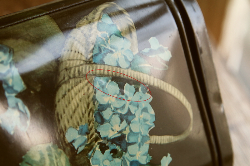 紫陽花のチョコレートビスケットティン　huntley and palmers イギリス　アンティークストリュフ