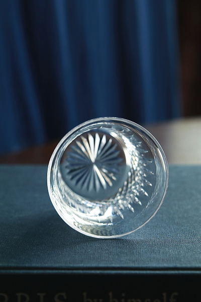 カットクリスタルショートタンブラー　イギリス　アンティークストリュフ