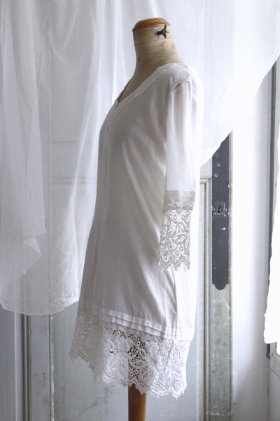 レースエッジリネンチュニック　イタリア　アンティークストリュフ