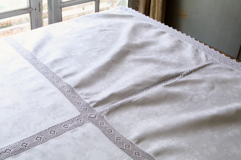 ローズダマスクリネンテーブルクロス　イギリス　アンティークストリュフ