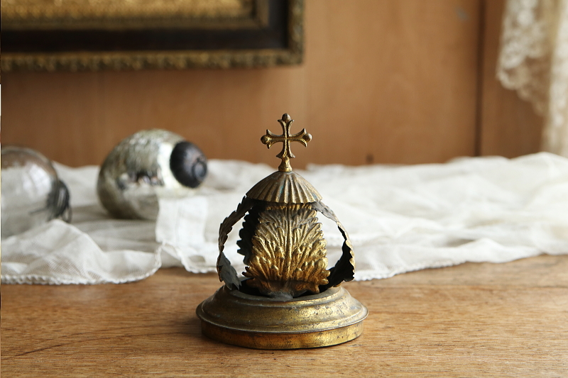 ブラスのランタントップ　フランス アンティークストリュフ 20251224