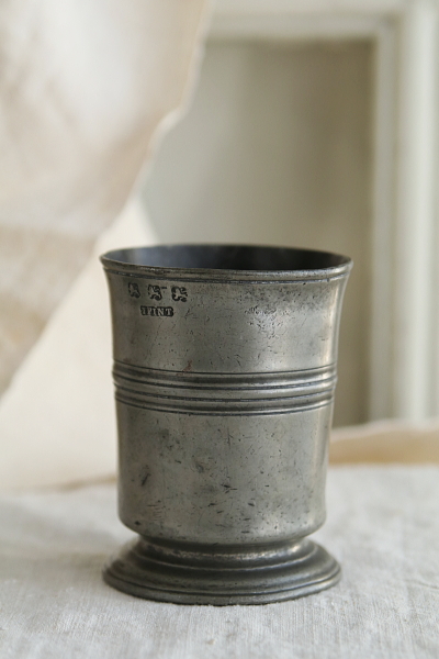 1/2PINT ピューターゴブレット　イギリス アンティークストリュフ