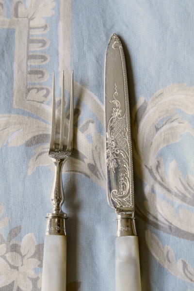 ハンドエングレービングデザートナイフアンドフォーク　Richard Frederick Mosley　イギリス　アンティークストリュフ