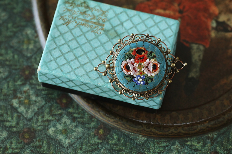 薔薇と勿忘草のマイクロモザイクブローチ　イタリア　アンティークストリュフ