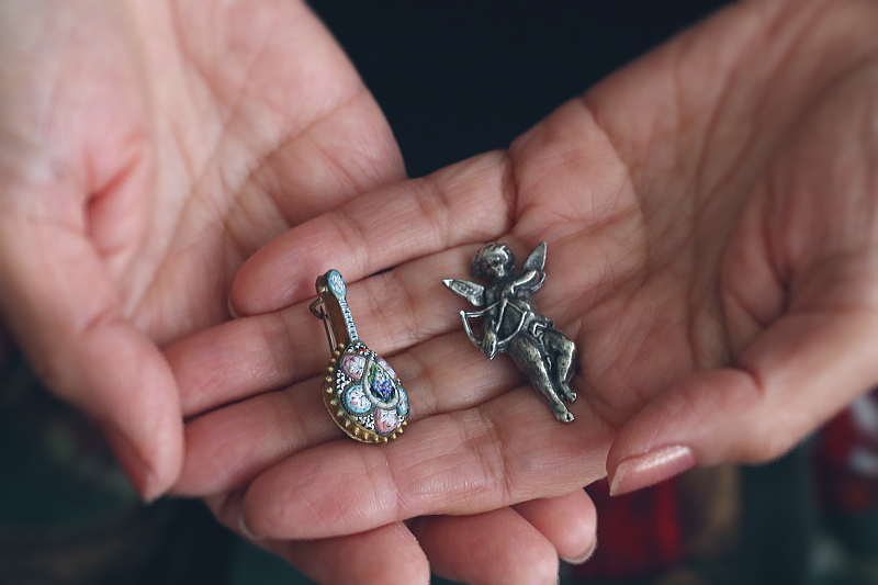 アンティークジュエリー　ヴィンテージアクセサリー　イギリス　フランス　ヨーロッパ　アンティークストリュフ 20251209