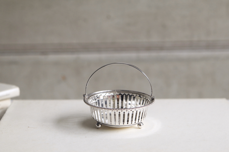 シルバーキャンディーバスケット　エドワーディアン　イギリス　アンティークストリュフ