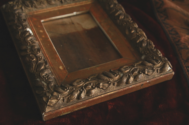 ヤドリギのモールディング　フランス　アンティークストリュフ