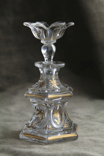 ヴィクトリアン　花のパフュームボトル　イギリス アンティークストリュフ