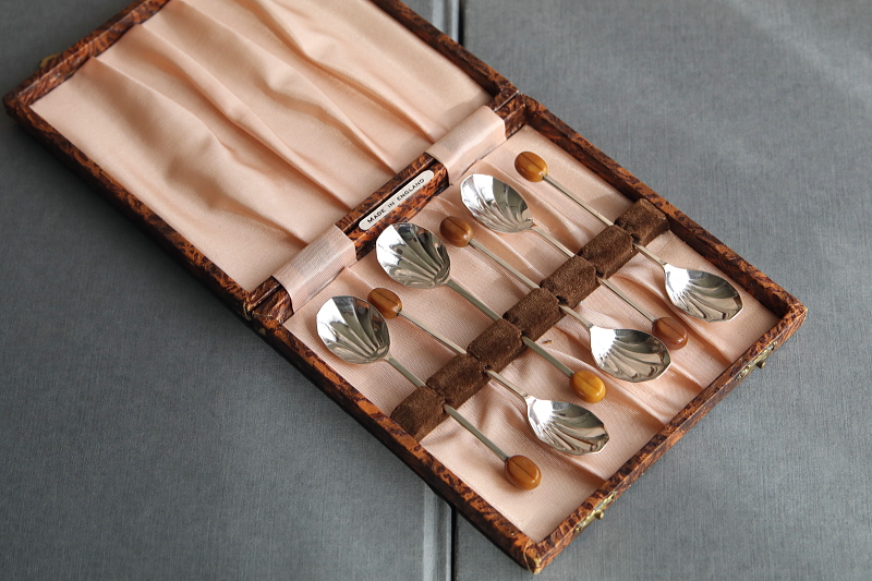 コーヒービーンズスプーンセット　イギリス アンティークストリュフ