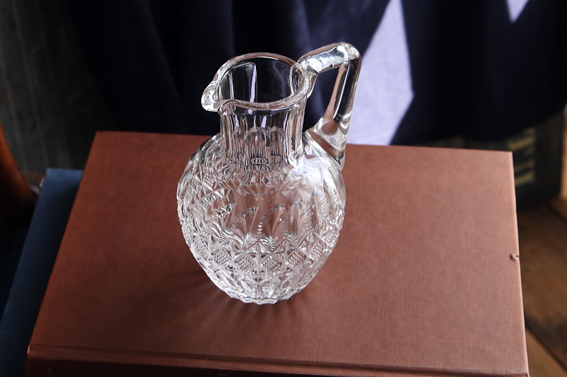 カットクリスタルジャグ　ヴィクトリアン　イギリス　アンティークストリュフ