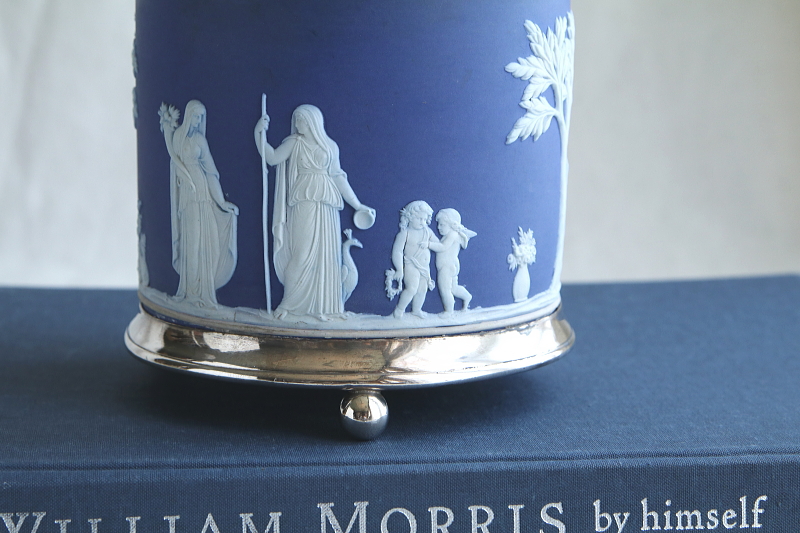 アンティークジャスパー　ビスケットバレル　wedgwood ウエッジウッド　イギリス　アンティークストリュフ