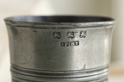 1/2PINT ピューターゴブレット　イギリス アンティークストリュフ