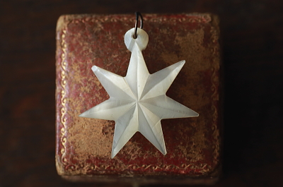 ベツレヘムパール　七芒星ペンダント　ベツレヘム　アンティークストリュフ