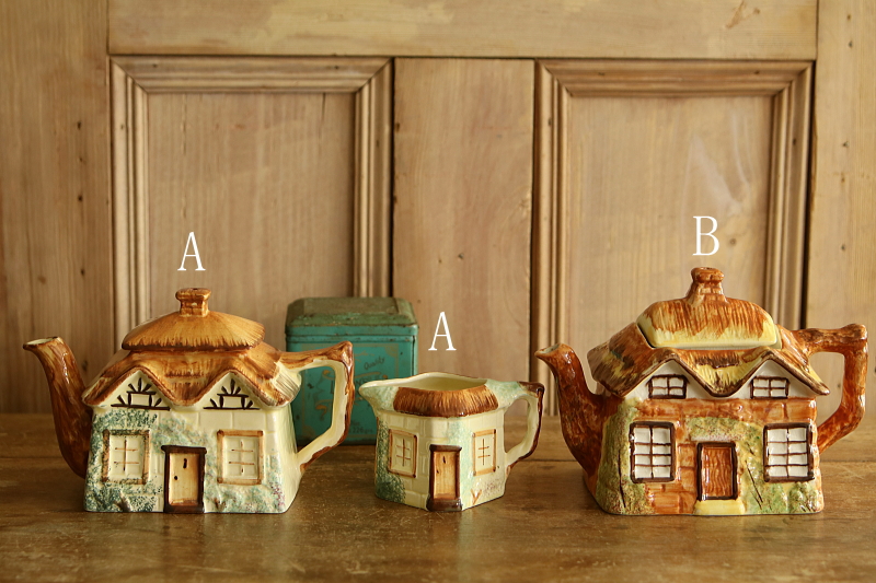 カントリーコテージティーポット　price and kensington PARAMOUNT POTTERY　アンティークストリュフ