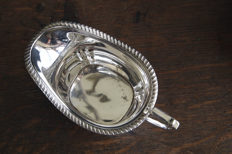 シルバープレートティー4点セット　イギリス　アンティークストリュフ