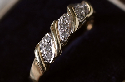 ダイヤモンドストライプリング　イギリス　アンティークストリュフ