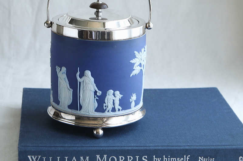 アンティークジャスパー　ビスケットバレル　wedgwood ウエッジウッド　イギリス　アンティークストリュフ