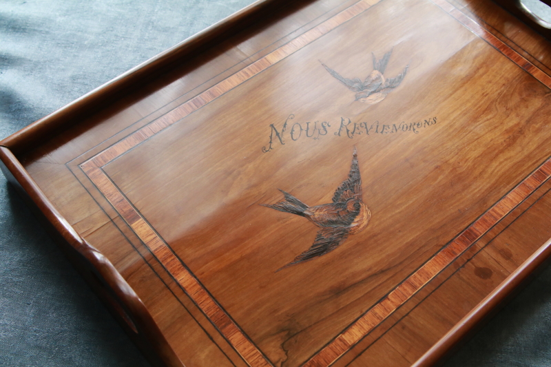ツバメのオリーブウッドトレイ　フランス　アンティークストリュフ