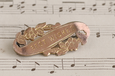 ゴールドフロント　スイートハートブローチ　イギリス　フランス　ヨーロッパ　アンティークストリュフ