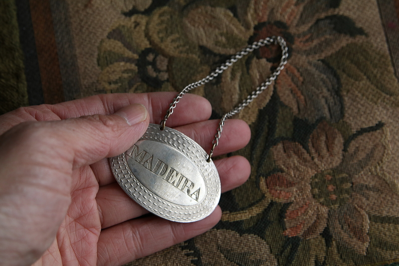 シルバープレートボトルタグ MEDEIRA　マデイラワイン　イギリス