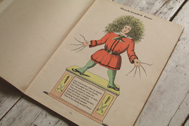 Struwwelpeter ドイツ　イギリス　もじゃもじゃペーター　アンティークストリュフ