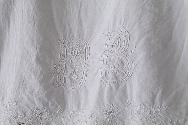 エンブロイダリー　ファインリネンシーツ　フランス　アンティークストリュフ
