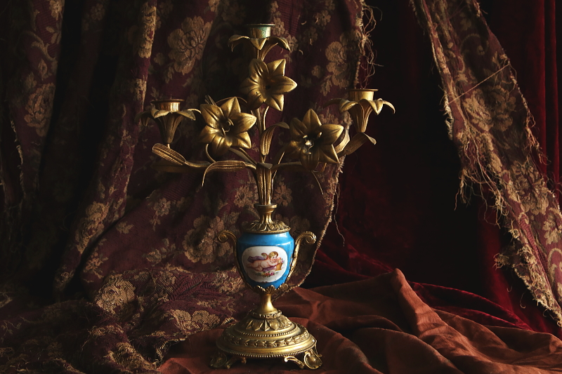 天使のブロンズキャンディラブラ　フランス アンティークストリュフ