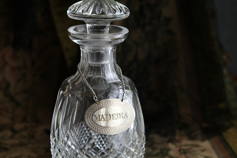 シルバープレートボトルタグ MEDEIRA　マデイラワイン　イギリス