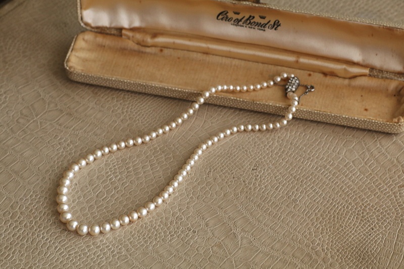 ヴィンテージシェルパールネックレス　Ciro　イギリス　アンティークストリュフ
