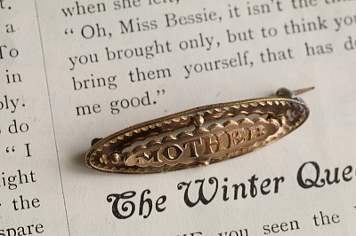 MOTHER AND BABY ブローチ　ヴィクトリアン　イギリス アンティークストリュフ