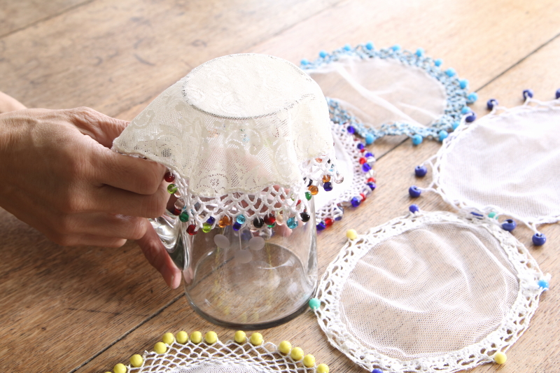 ガラスビーズのジャグカバー　イギリス アンティークストリュフ