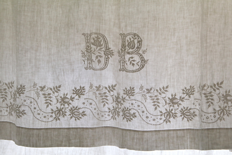 エンブロイダリー　ファインリネンシーツ　フランス　アンティークストリュフ