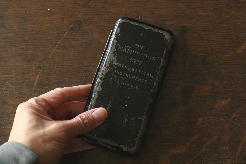 スチール算数筆箱　イギリス　アンティークストリュフ