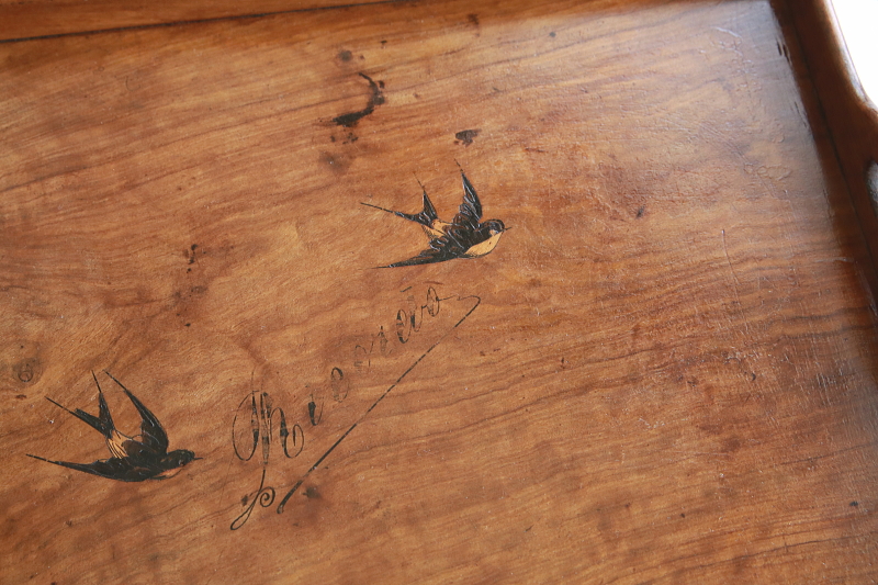 ツバメのオリーブウッドトレイ　フランス　アンティークストリュフ