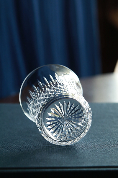 カットクリスタルショートタンブラー　イギリス　アンティークストリュフ