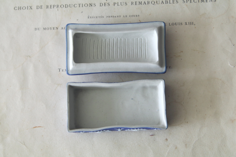 ジャスパーウェアのマッチボックス　wedewood ウェッジウッド　イギリス　アンティークストリュフ